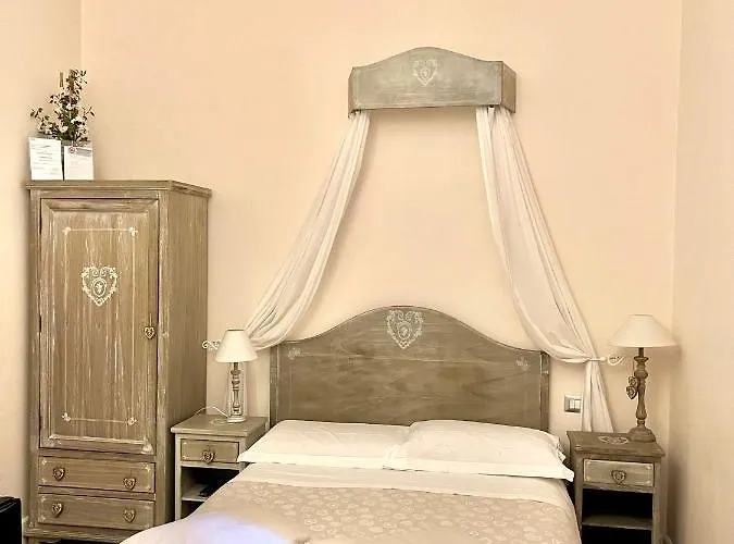 Trastevere Belvedere Nocleg ze śniadaniem 4*