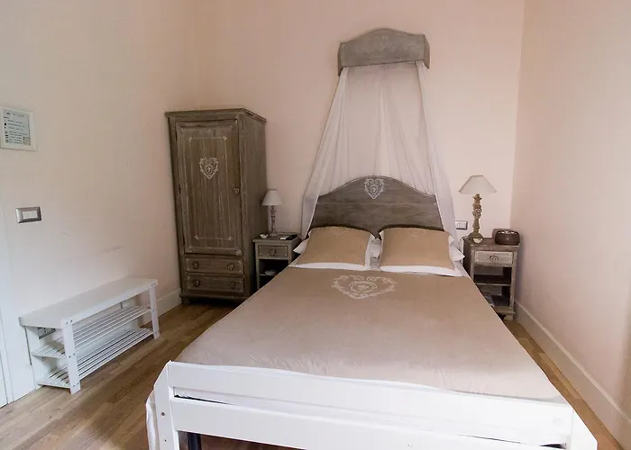 Trastevere Belvedere Nocleg ze śniadaniem 4*